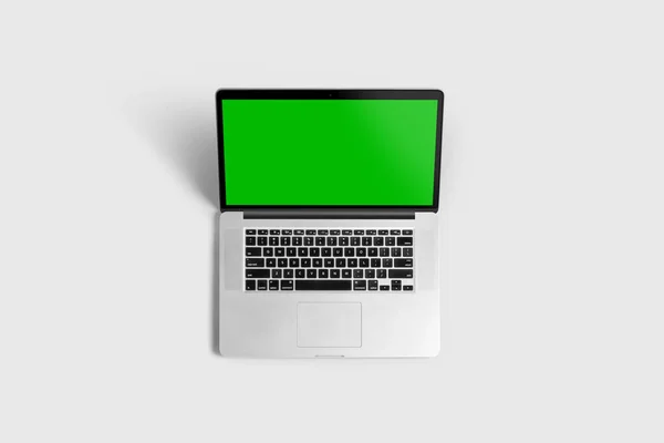 Laptop Met Groen Scherm Geïsoleerd Witte Achtergrond Kopieer Ruimte Tekst — Stockfoto