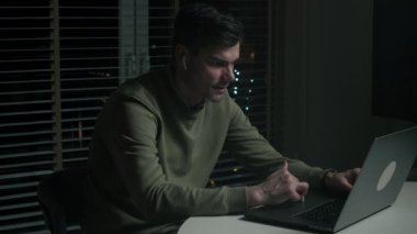 Evden Gece Çalışması