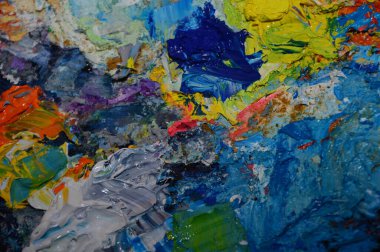 Atölyesinde ressam paleti