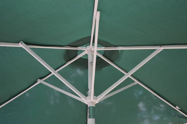 Paraguas Exterior Camilla Tubo Corredor — Foto de Stock