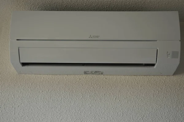 Airconditioner Aan Muur — Stockfoto