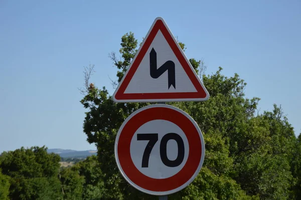 Znak Ograniczenia Prędkości Znak Drogowy — Zdjęcie stockowe