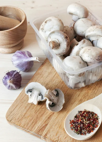 The mushroomes, garlic and spice — Stock Photo, Image