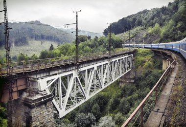 Demiryolu Köprüsü