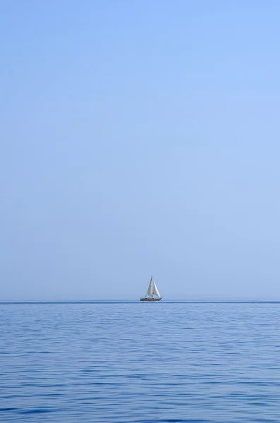 Rejsy w morze niebieski — Zdjęcie stockowe
