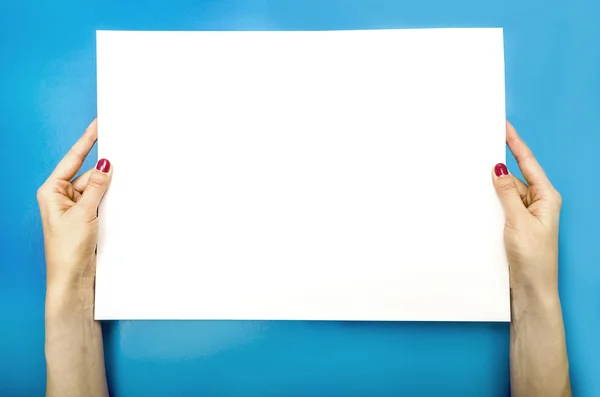 Woman with blank paper — Stock Photo, Image