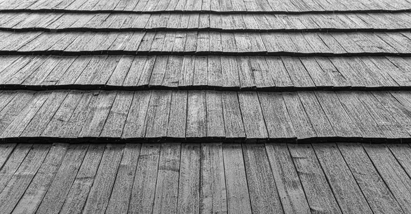 Horizontale Ansicht des Holzdaches. — Stockfoto