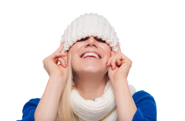 Jovem Mulher Alegre Roupas Inverno Fundo Branco — Fotografia de Stock