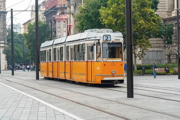 Budapest Hungary September 2016 Yellow Tram Budapest Hungary Yellow Tram — Stock Fotó