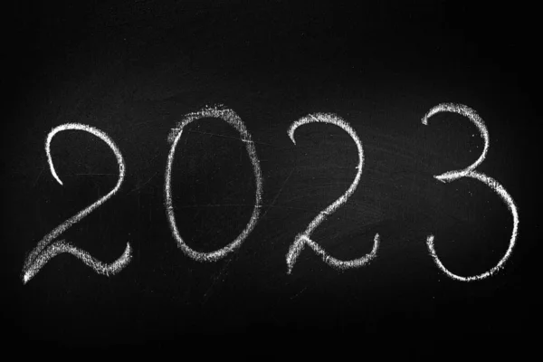 2023年用粉笔在学校黑板上的题词 — 图库照片