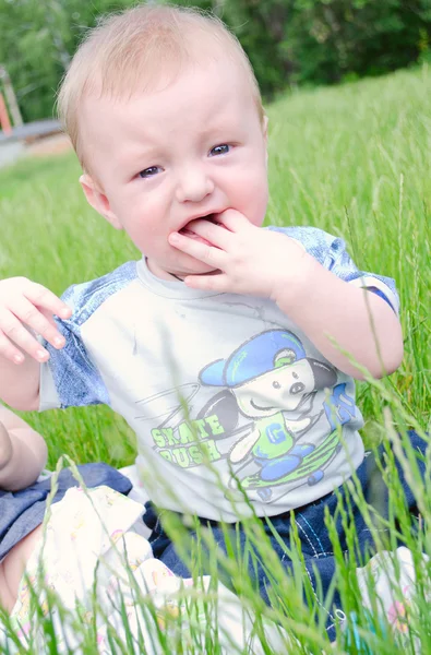 Confused kid — Stock Photo, Image