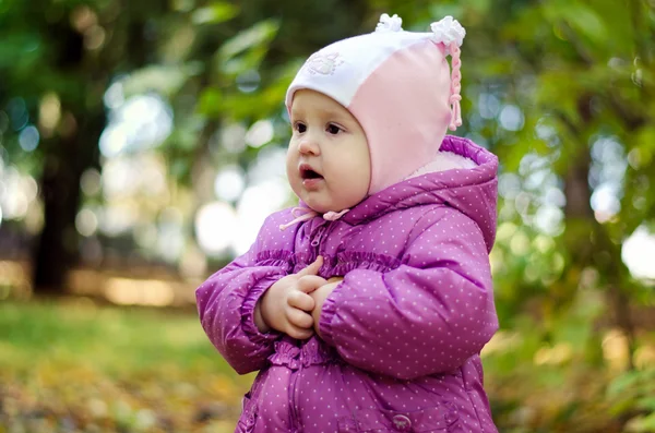 Confused girl — Stock Photo, Image