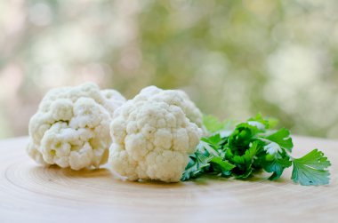 otlar ile karnabahar