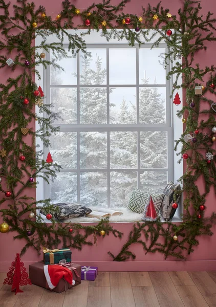 Año Nuevo Decorativo Estilo Interior Navidad Frente Las Ventanas Árbol — Foto de Stock