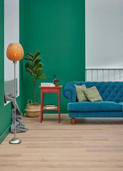 Almofada Sofá Azul Decoração Cobertor Conceito Verde Branco Estilo Mesa — Fotografia de Stock
