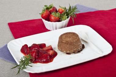 çilek ile Çikolatalı börek