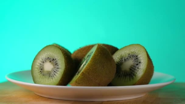 Kiwi Tafel Groene Vruchten — Stockvideo