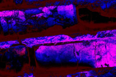 Düşüncenin ana nesnesinin arkasındaki alan ya da manzara, özellikle bunun için bir çerçeve olarak algılandığında. Neon kırmızısı morumsu pembe parlayan tuğla duvarı tahrip etti..