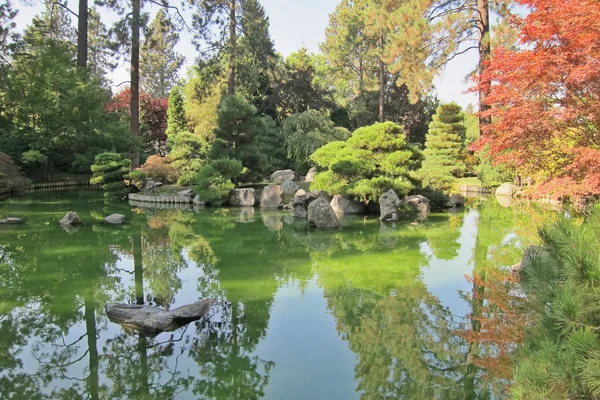 스 포 케 인, 워싱턴에서 펼칩니다 공원에서 아름 다운 일본 정원. — 스톡 사진