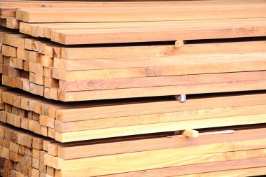 yığın yeni ahşap