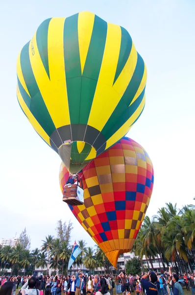 Hot air balloon — Stock Photo, Image