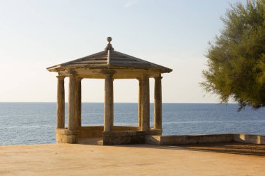 Costa Brava, Camino de Ronda deniz kıyısında uzanır..