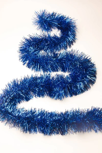クリスマスボール カラフルな装飾ボール クリスマスボンネット 装飾的なクリスマスシンボル — ストック写真