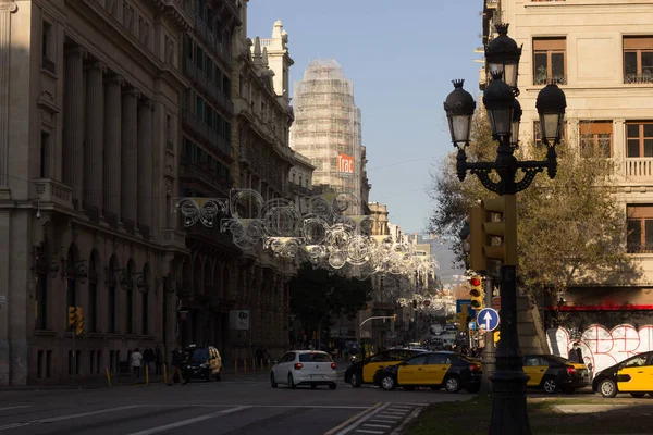 Daytime Barcelona Street Decorated Christmas Its Daily Life — Stok fotoğraf