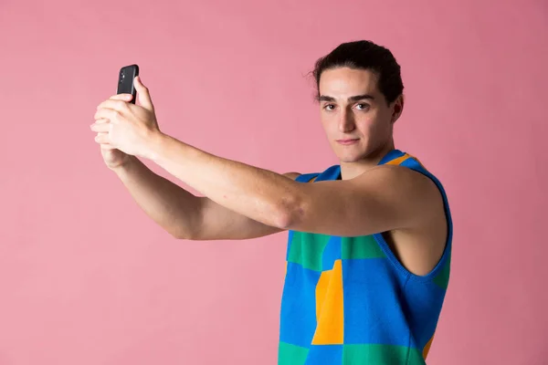 Modelo Tomando Una Selfie Con Teléfono Celular Videoconferencia Trabajo Con — Foto de Stock
