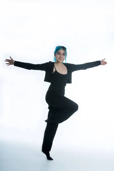 Dançarina Com Movimentos Dança Clássica Jazz — Fotografia de Stock