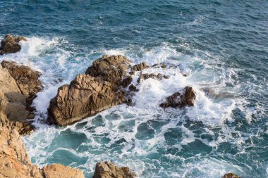 Costa Brava 'nın resmi, Akdeniz Katalonya' nın kuzeyi, İspanya.