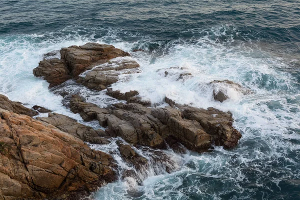 Costa Brava 'nın resmi, Akdeniz Katalonya' nın kuzeyi, İspanya.