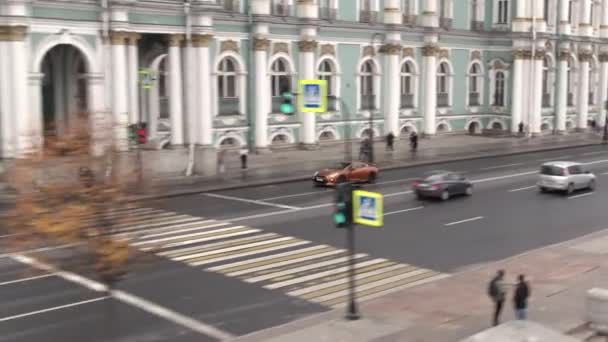 Luchtfoto Van Sportwagen Nissan Gtr Coupe Rijden Straat Rusland Sint — Stockvideo