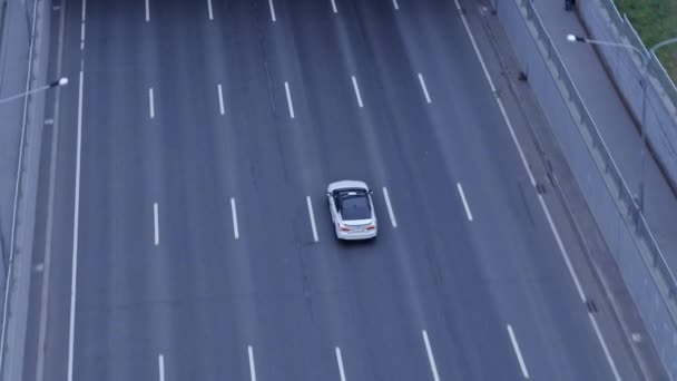 Drone View White Car Drives American Bridge — Video Stock