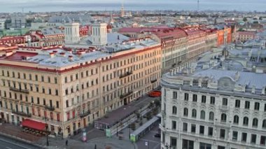 St. Petersburg 'un çatısından bak. Kuzey Venedik. Yüksek kalite 4k görüntü