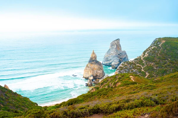 Pohled Skrytou Pláž Praia Ursa Letním Světle Poblíž Cabo Roca — Stock fotografie