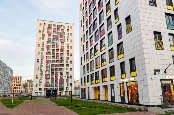 San Petersburgo Rusia Noviembre 2021 Nuevos Edificios Residenciales Varios Pisos — Foto de Stock