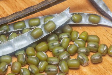 Yeşil fasulyelerin yakın çekimi. 