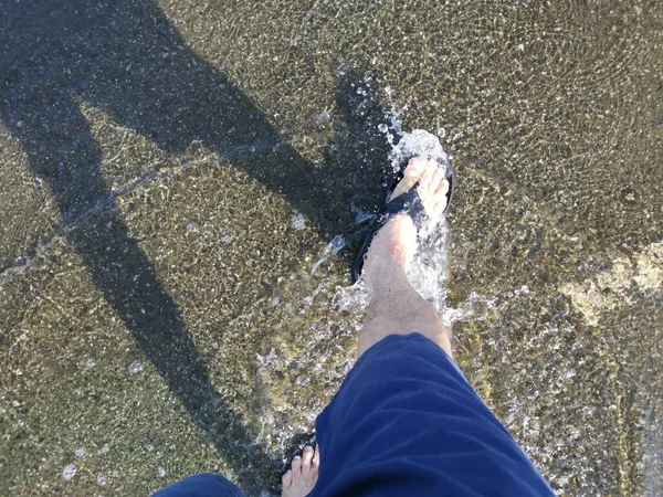 Look View Foot Stepping Puddle — Stock Photo, Image