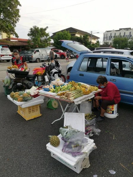 Perak Malesia Novembre 2021 Venditori Locali Frutta Verdura Attesa Che — Foto Stock