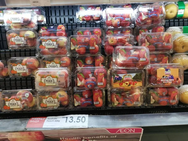 Pérák Malajsie Listopad 2021 Odrůdy Dováženého Místního Ovoce Zeleniny Zabalené — Stock fotografie