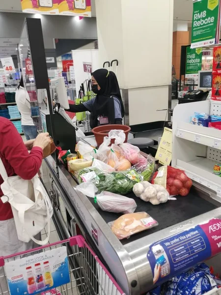 Perak Maleisië November 2021 Transactie Checkout Scene Rond Van Casher — Stockfoto