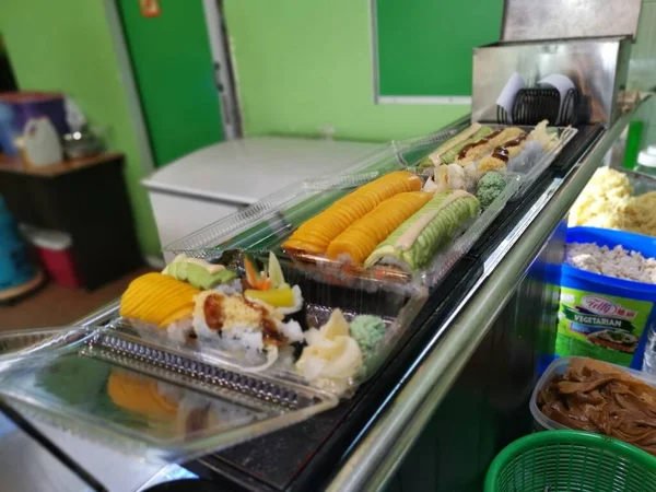 Perak Malaysia December 2021 Kökslayout För Sushitillagningsbordet Restaurangen Vegetable Sushi — Stockfoto