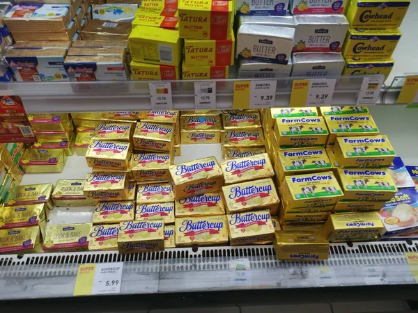말레이시아 2021 마가린 버터가 포장되거나 포장되어 Aeon Sri Manjung Supermarket — 스톡 사진