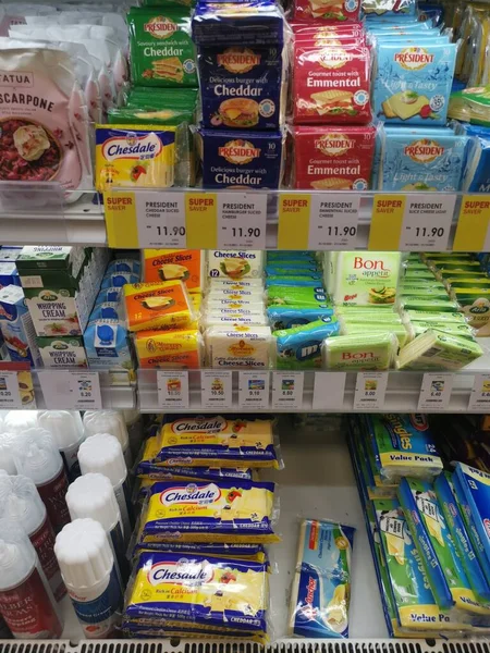 말레이시아 2021 마가린 버터가 포장되거나 포장되어 Aeon Sri Manjung Supermarket — 스톡 사진