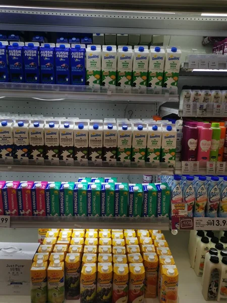말레이시아 2021 Aeon Sri Manjung Supermarket 판매되는 제품에 브랜드의 안정적 — 스톡 사진