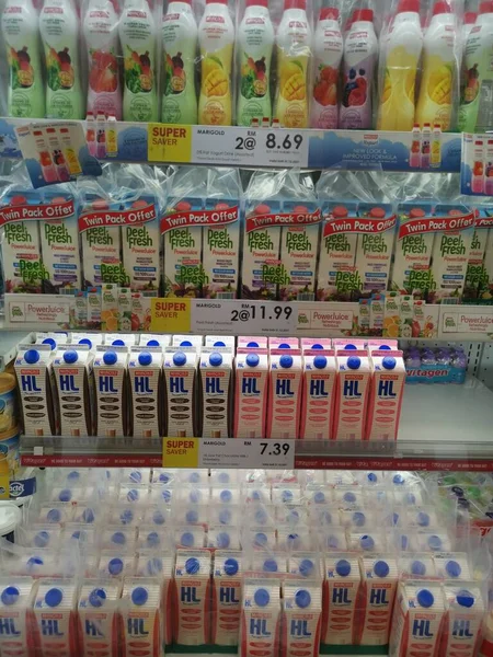 말레이시아 2021 Aeon Sri Manjung Supermarket 판매되는 제품에 브랜드의 안정적 — 스톡 사진