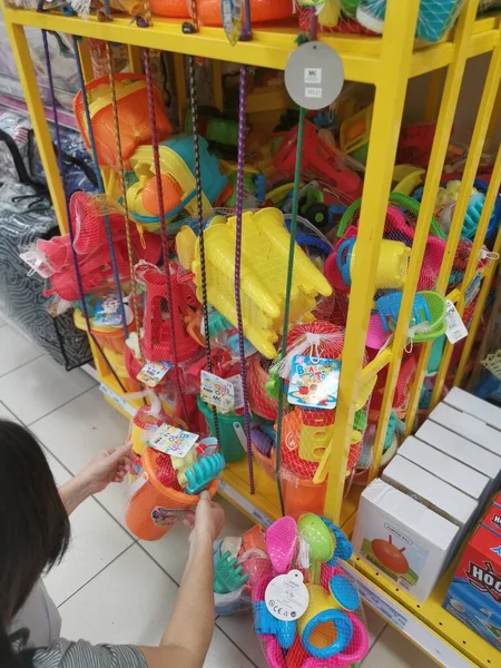 Перак Малайзія Квітня 2022 Розмаїття Дітей Грають Іграшку Щоб Купити — стокове фото