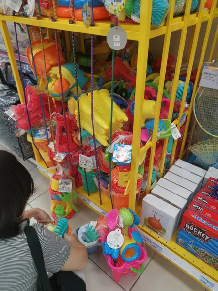 Perak Malasia Abril 2022 Variedades Niños Juegan Juguete Para Comprar — Foto de Stock