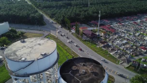 Aerial Scene Concrete Elevated Water Storage Tank — ストック動画